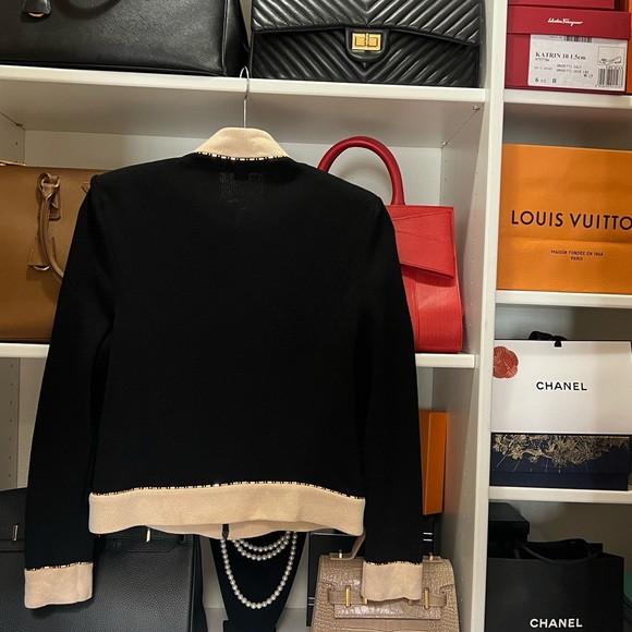 St. John collection jacket. Made in USA - Picture 6 of 7